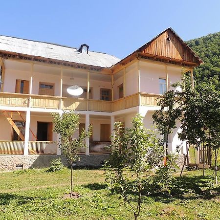 Mila Guest House Mazeri Esterno foto